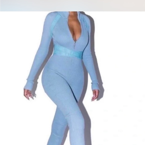The k label jumpsuit in light blue - Picture 3 of 3